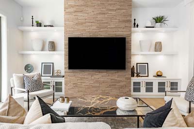 3d wall panels behind tv in niche