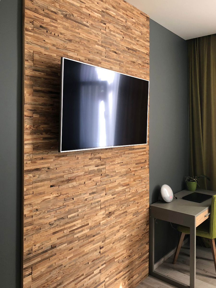 Wall panel "Brut"