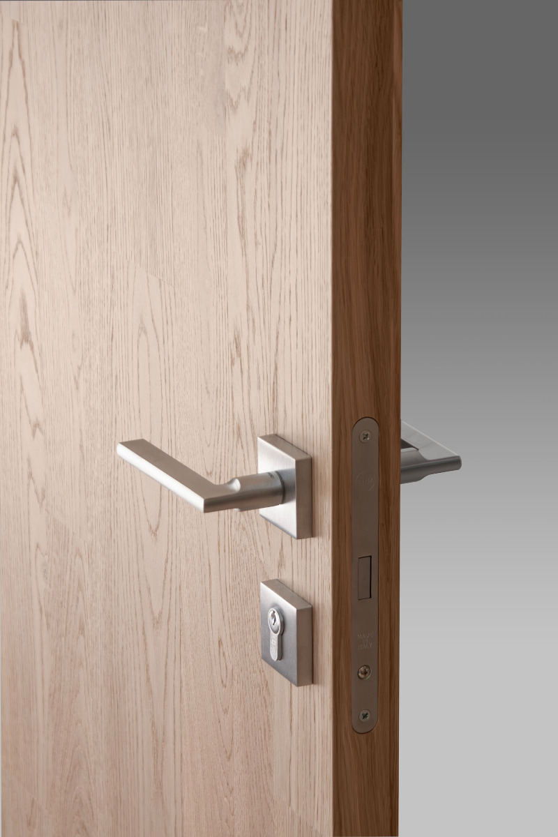 Porte en chêne – Vertical