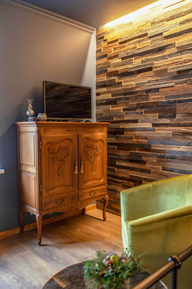 Wall panel "Largo"